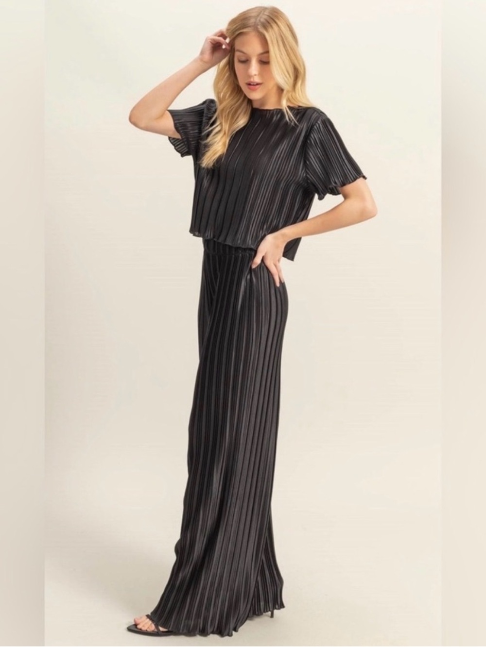 NWT Black Crinkle Plisse Short Sleeve Top And Pants Set Large Boutique Lounge